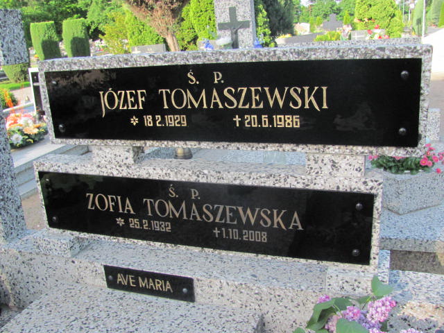Grób ZOFIA TOMASZEWSKA