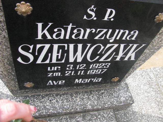 Katarzyna SZEWCZYK 1923 Września - Grobonet - Wyszukiwarka osób pochowanych