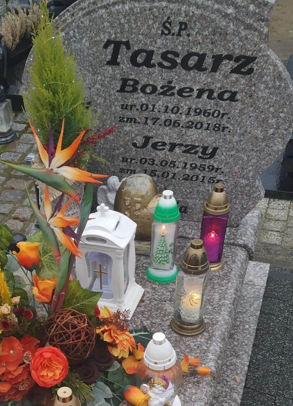 Grób BOŻENA TASARZ