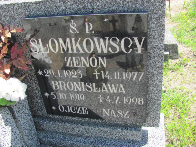 Grób ZENON SŁOMKOWSKI